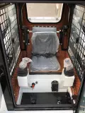 Мини-погрузчик BULL SL700 (с кондиционером)